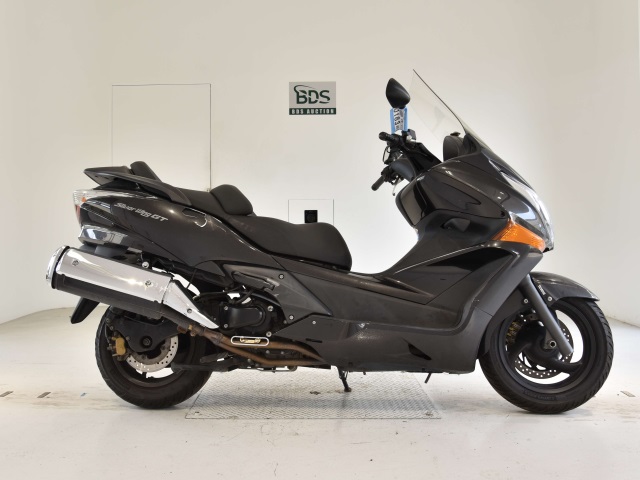 Honda SILVERWING400GTA 2013