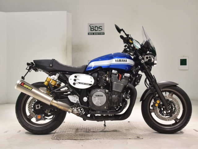 Yamaha XJR1300C 2015