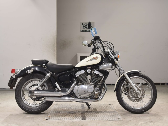 Yamaha VIRAGO XV250 1996