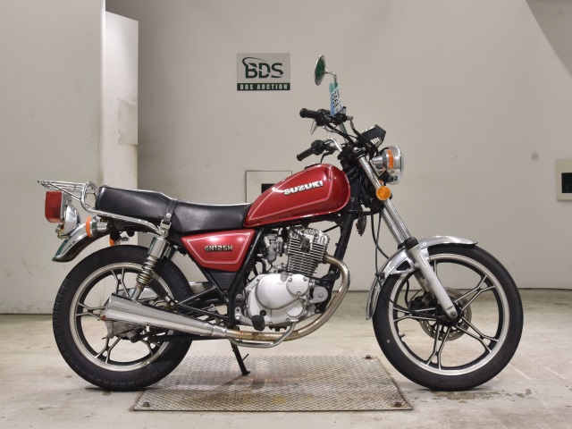 Suzuki GN125H 2017
