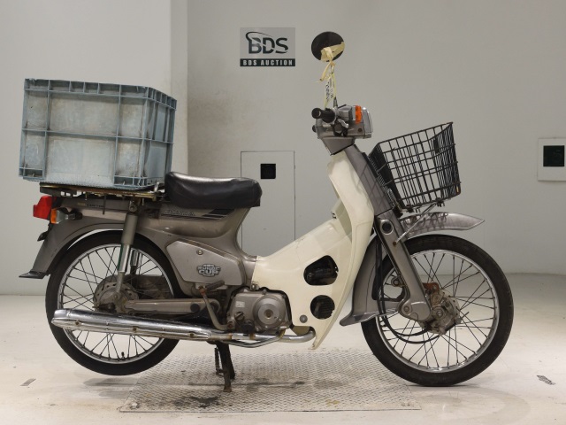 Honda C50-E 2000