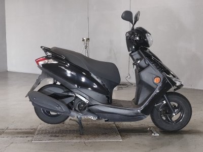 Yamaha AXIS Z 2022