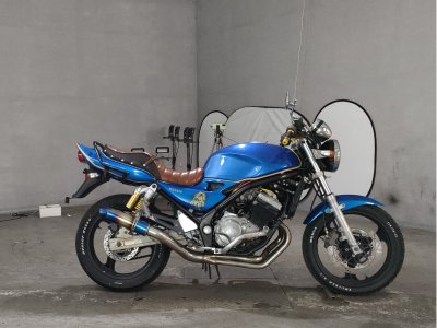 Kawasaki BALIUS ZR250 2002