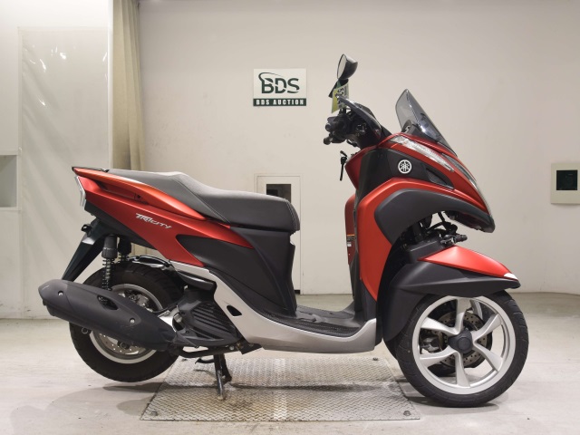 Yamaha TRICITY MW125 2015