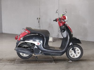 Honda GIORNO 2016