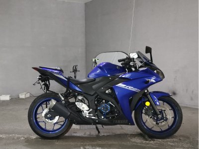 Yamaha YZF-R25 2016