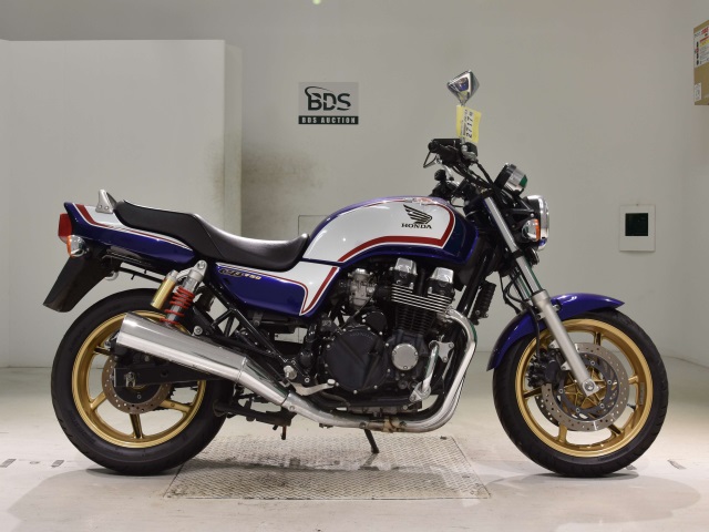 Honda CB750SF 2009