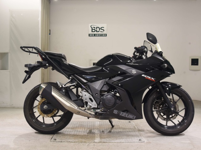 Suzuki GSX250R