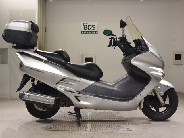 Honda FORZA 2000
