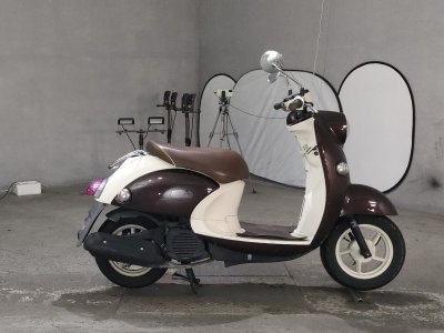 Yamaha VINO50 2016