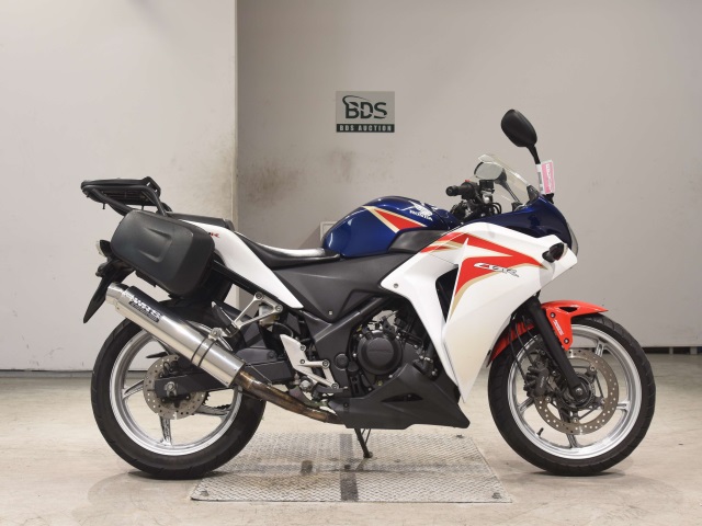 Honda CBR250RA 2011