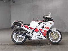 Yamaha FZR250 1987