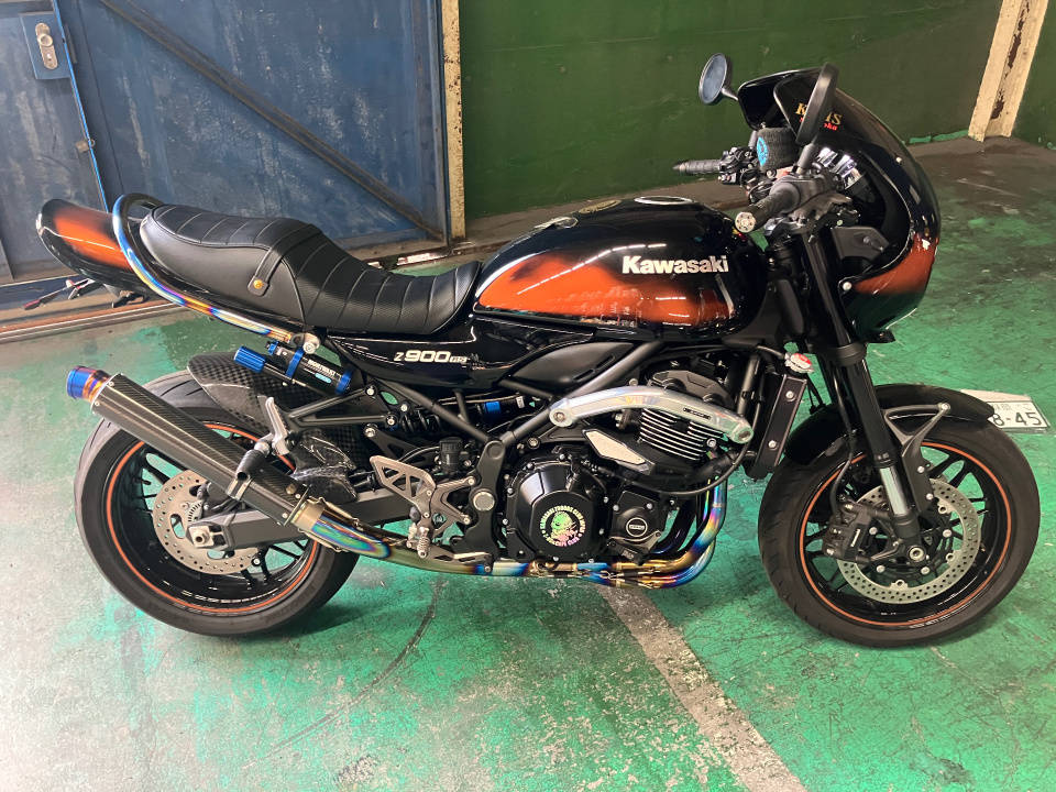 Kawasaki Z900RS CAFE 2021