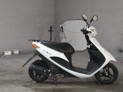 Suzuki ADDRESS V50