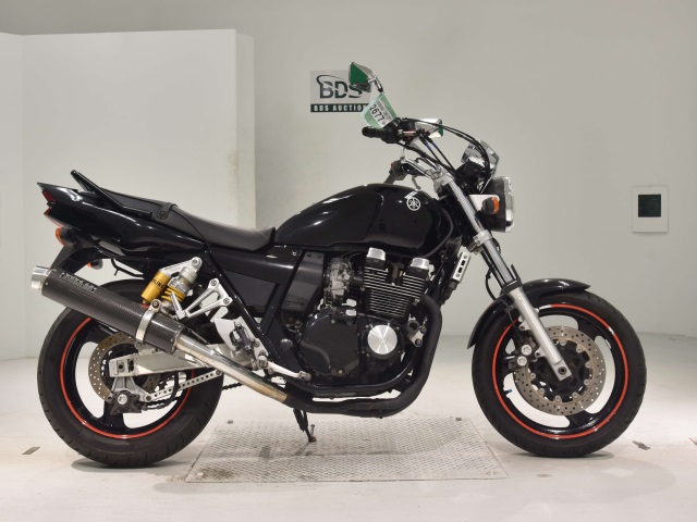 Yamaha XJR400 2006