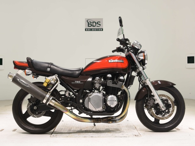 Kawasaki ZEPHYR750 2007