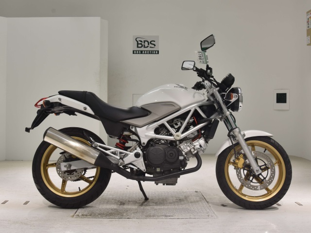 Honda VTR250 2009
