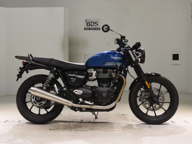Triumph STREET TWIN 2021