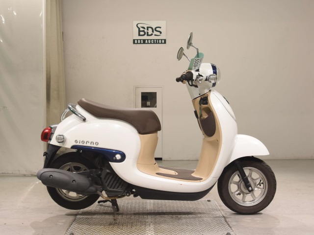 Honda GIORNO 2016