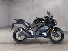 Yamaha YZF-R25 2021