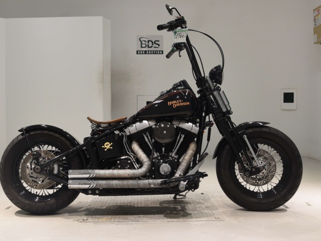 HD CROSS BONES FLSTSB1580 2008