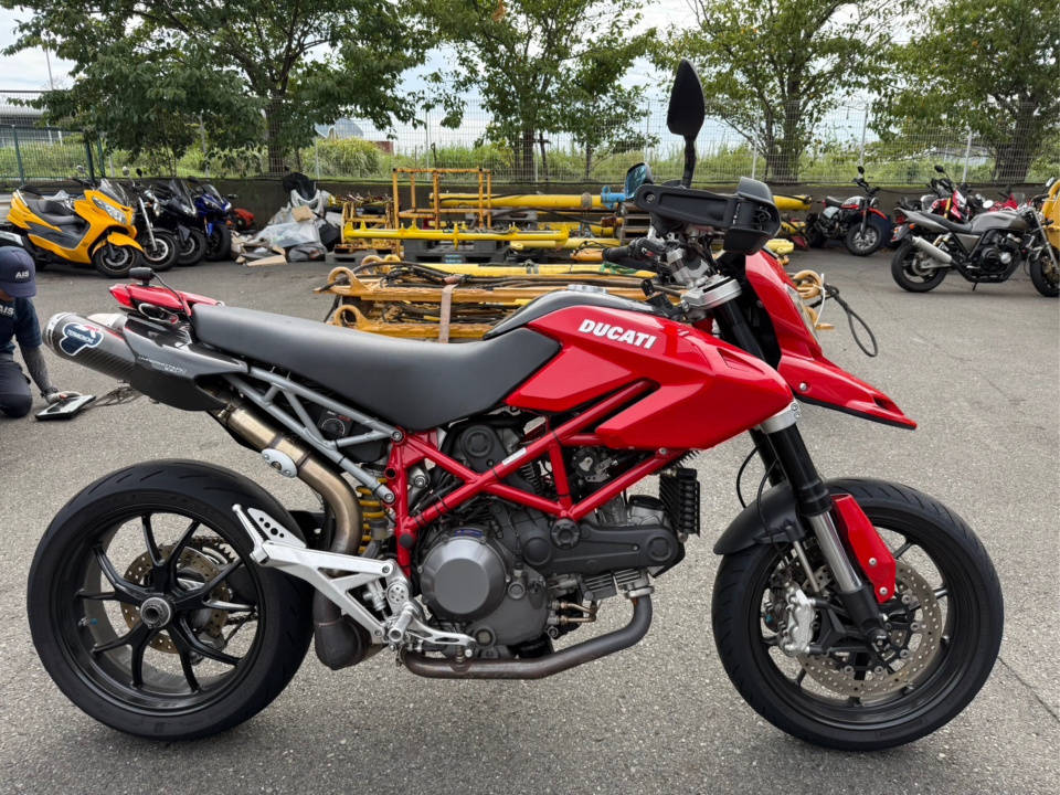 Ducati HYPERMOTARD 1100 EVO 2012