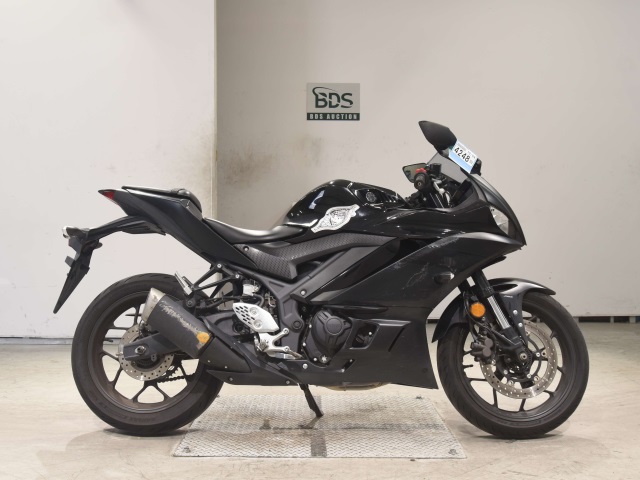 Yamaha YZF-R25A 2021