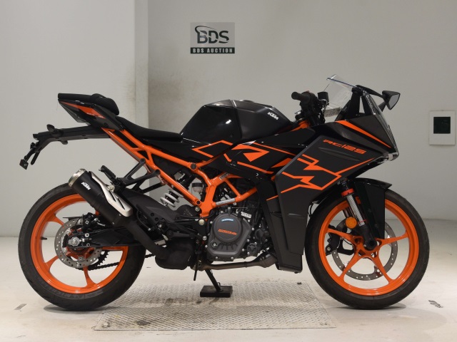 KTM RC 125 2022