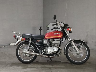 Suzuki GT380 2024