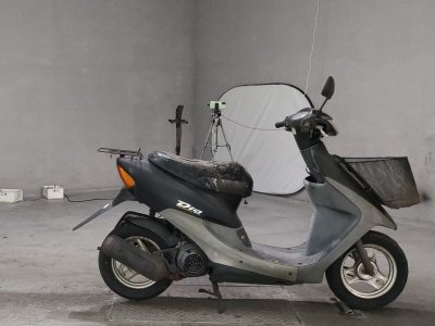 Honda DIO 2000