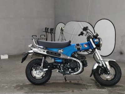 Honda DAX125 2022
