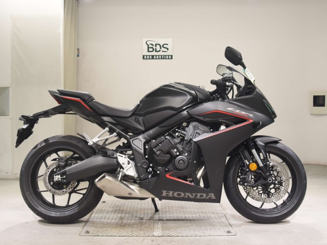 Honda CBR650F 2025