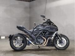 Ducati DIAVEL CARBON 2013