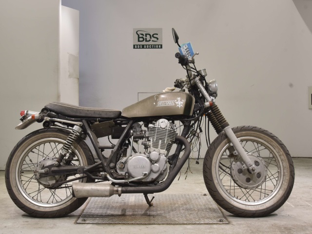 Yamaha SR400 1995