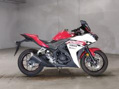 Yamaha YZF-R25 2015