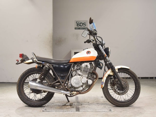 Suzuki GRASSTRACKER BIGBOY 2000