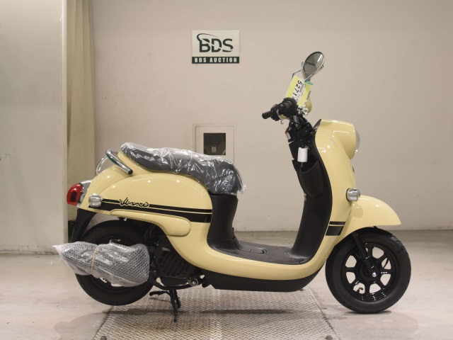 Yamaha vino -4