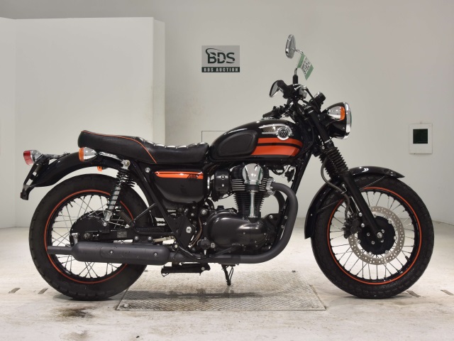 Kawasaki W800 2015