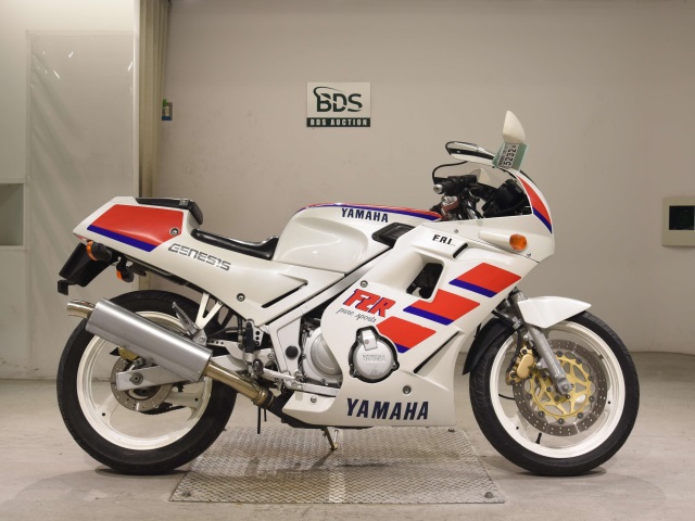 Yamaha FZR250 1988