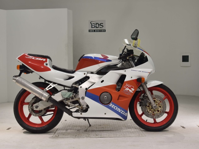 Honda CBR250RR 1990