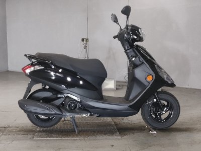Yamaha AXIS Z 2022
