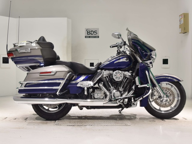 HD ELECTRA GLIDE FLHTKSE1800 2016