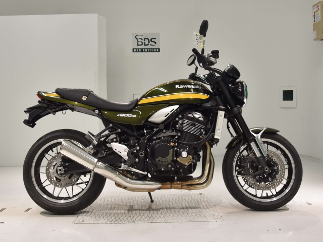 Kawasaki Z900RS 2021