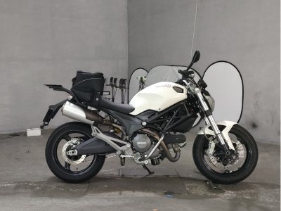 Ducati MONSTER 696 2010