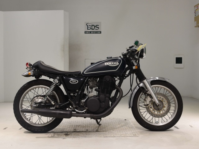 Yamaha SR400 2002