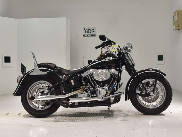 HD HERITAGE SPRINGER FLSTSC1580 2006