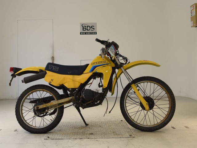 Suzuki TS50