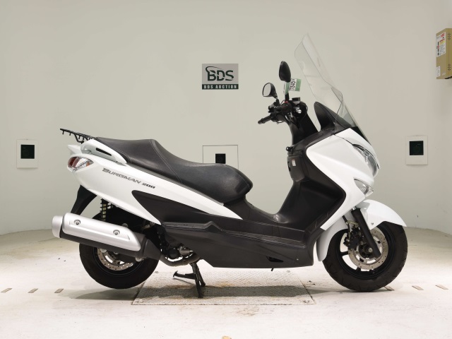 Suzuki BURGMAN200
