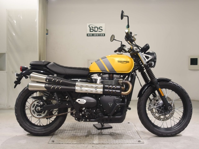Triumph STREET SCRAMBLER 2023