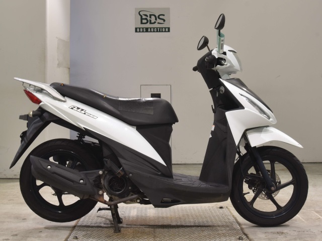 Suzuki ADDRESS V110